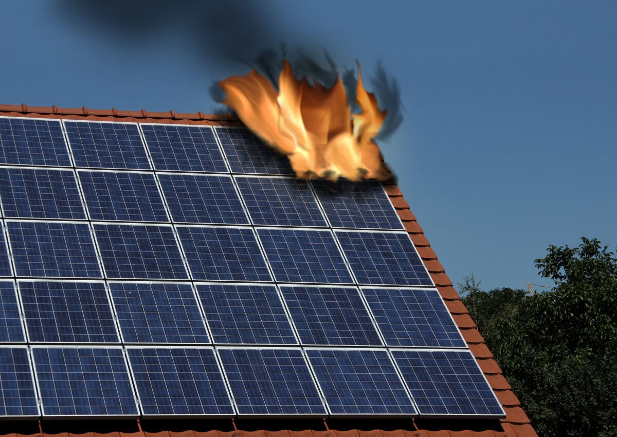 Photovoltaik: Brandgefahr – Das können Betreiber tun